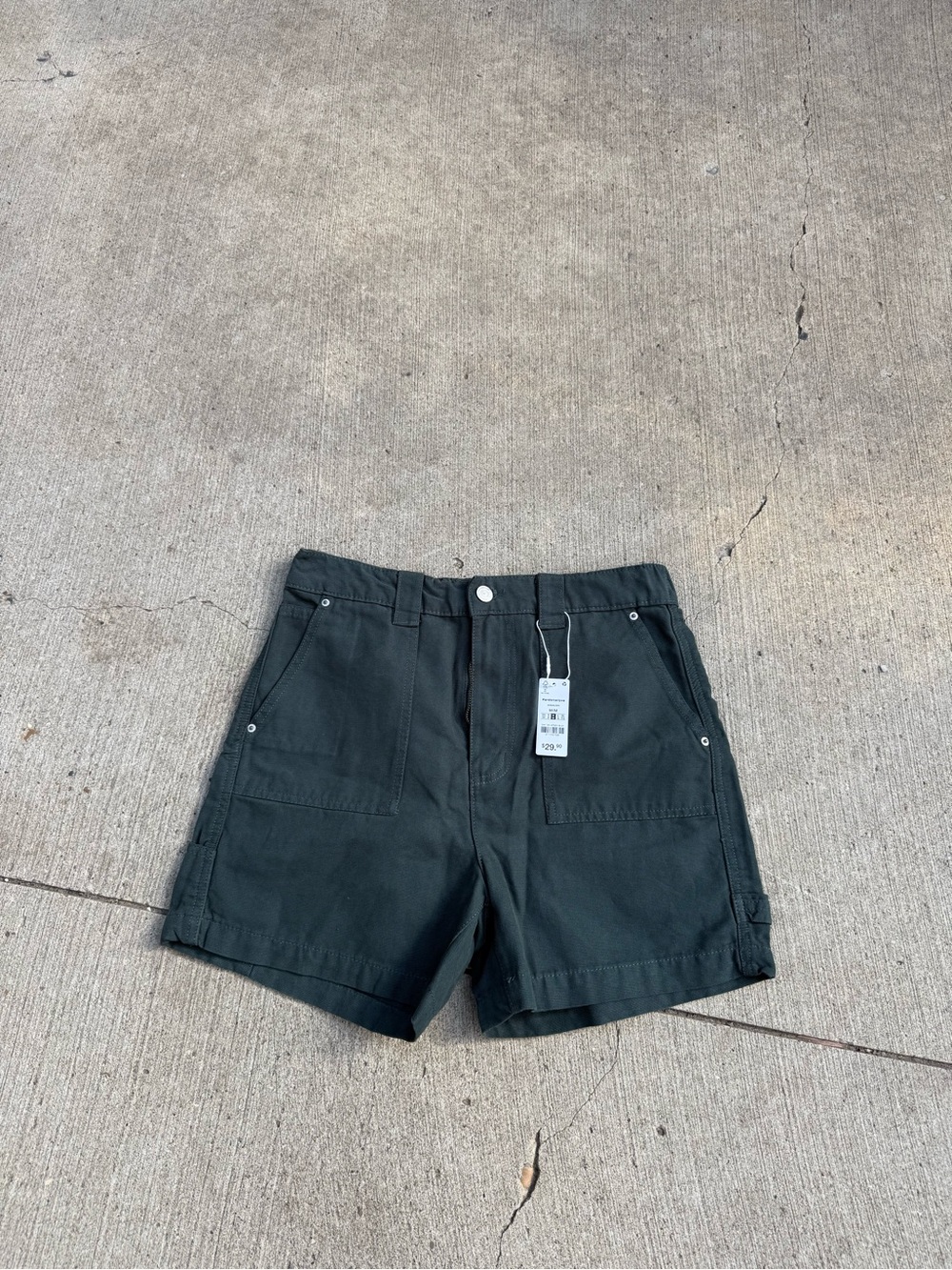 Ardennes Women's Utility Shorts NWT Size Medium
